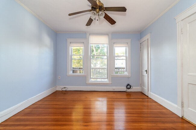 7 Haydn St Unit 3