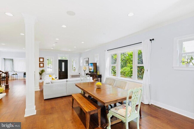 Photo - 6729 Piney Branch Rd NW