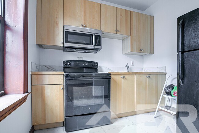 Photo - 1244 Pacific St Unit 2B