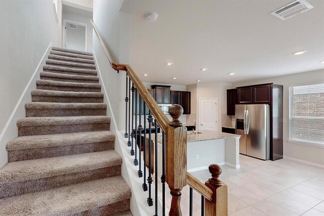 Photo - 2908 Harvester Ln