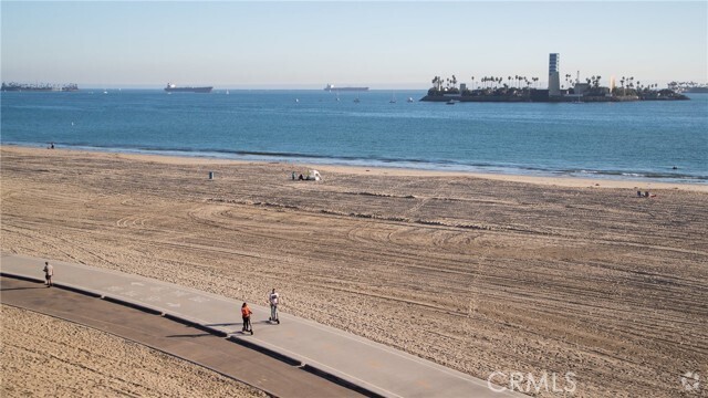 Building Photo - 5267 E Ocean Blvd Rental