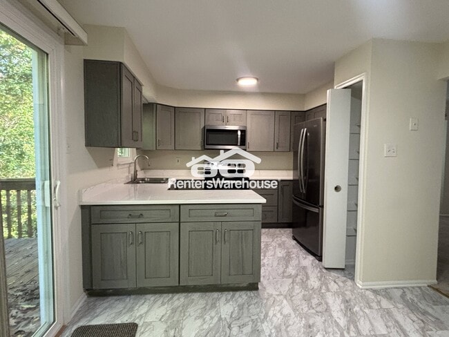 Photo - 7429 Setting Sun Way