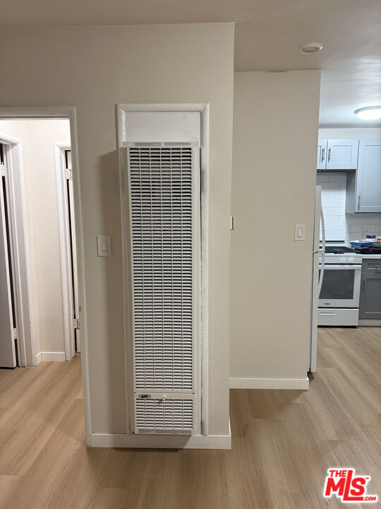 Photo - 950 N Genesee Ave Unit 2