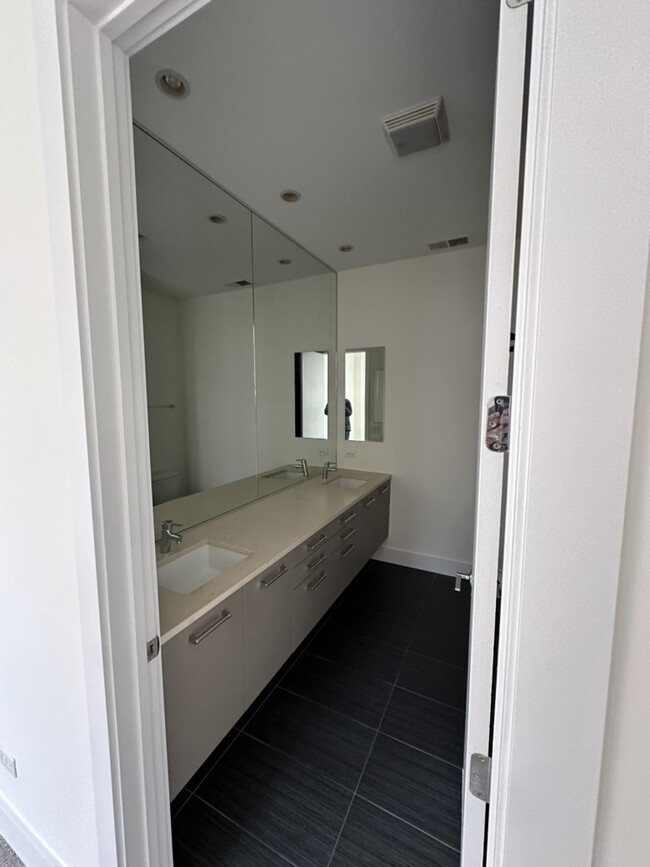 Primary Bedroom (Attached Bath) - 16 N Carpenter St Condo Unit 4S