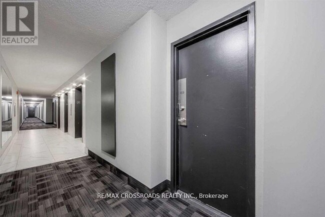 Photo - 45 Sunrise Ave Unité 901