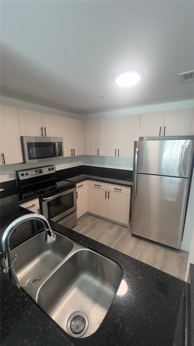 Photo - 50 Menores Ave Unit 512