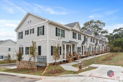 Photo - 354 Arch St Townhome