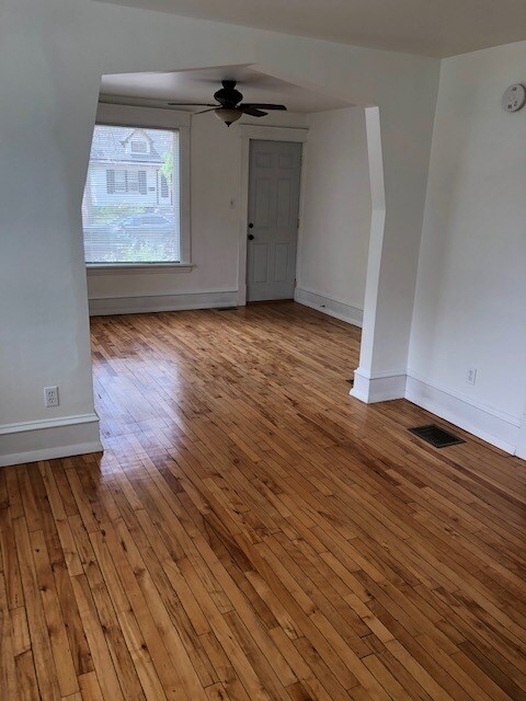 Photo - 1709 Buchanan St NE Apartments Unit 1