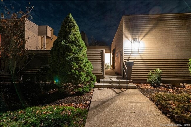 Photo - 59 Charlton Hill Rd Condo Unit 59
