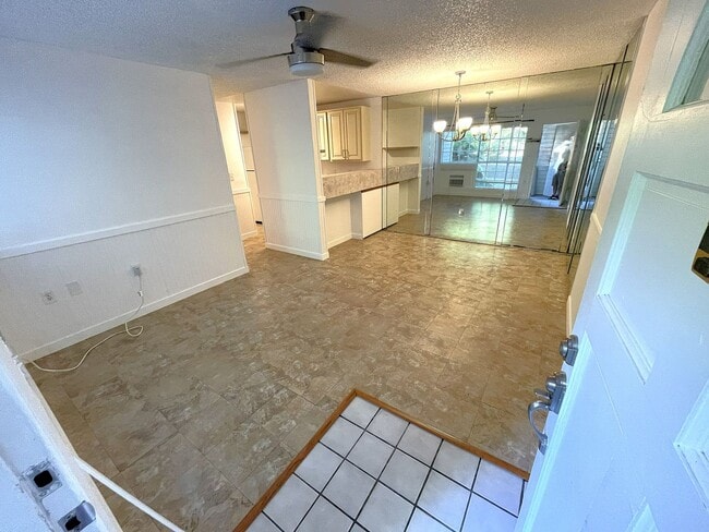 Photo - Updated 2-Bedroom Condo in Prime South Kihei Location in Keonekai Villages