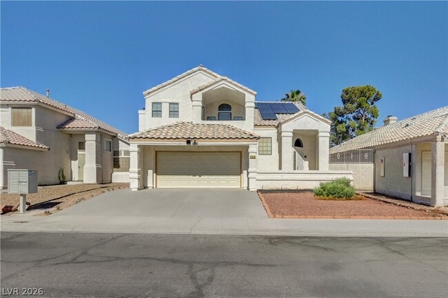 Photo - 2616 Camphor Tree St