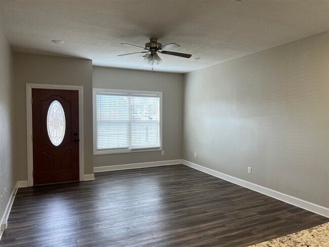 Photo - 1126 Springfield Blvd