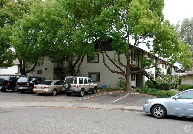 Photo - Chateau Caron