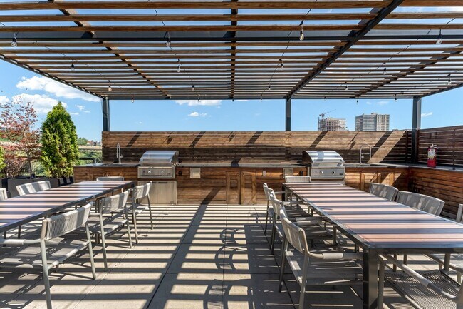 Photo - 255 BRUNSWICK St Unit 208