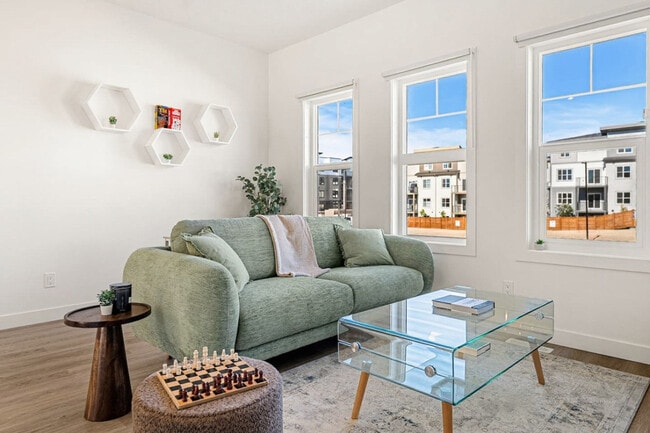 Building Photo - 2231-2281 81 St S W