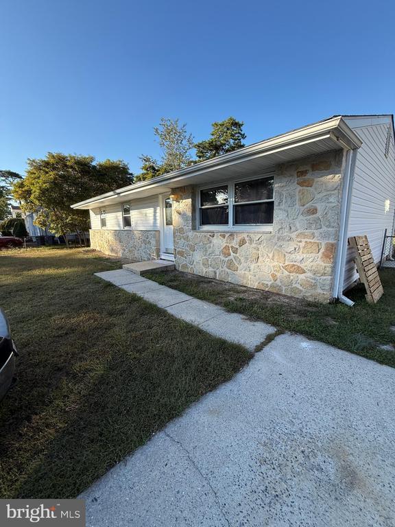 Photo - 307 Cherokee Dr