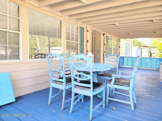 Building Photo - 7631 Timberwood Dr