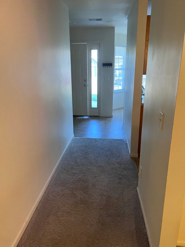 Photo - 2303 E 27th Terrace