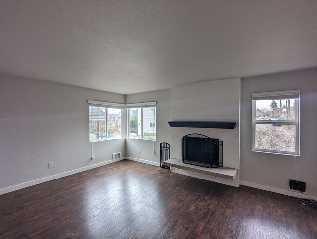 Photo - 357 NW 50th St Unidad 355