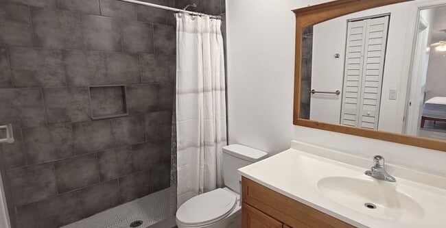 Photo - 6519 W Newberry Rd