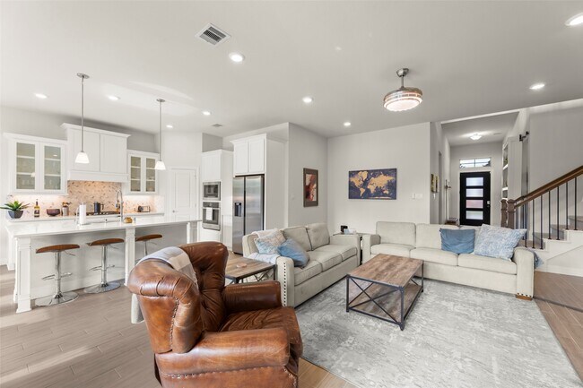 Photo - 1939 Shallow Canyon Ln