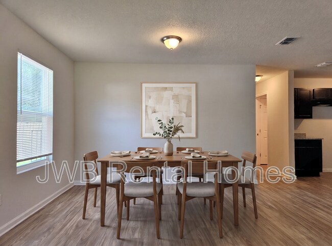 Photo - 8015 Mattox Ave