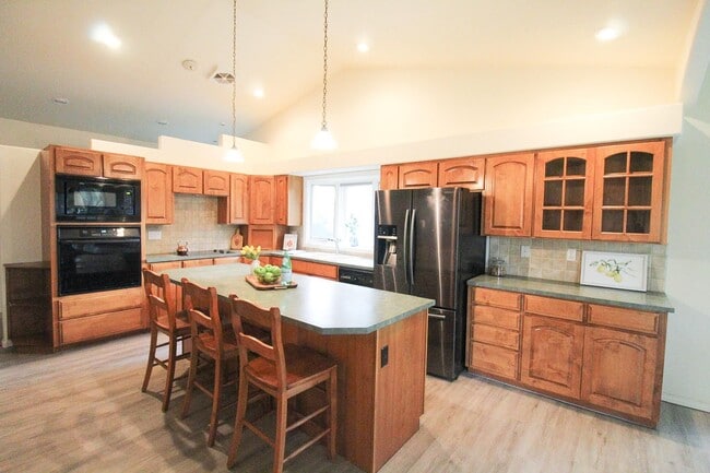 Photo - 5047 St Andrews Dr