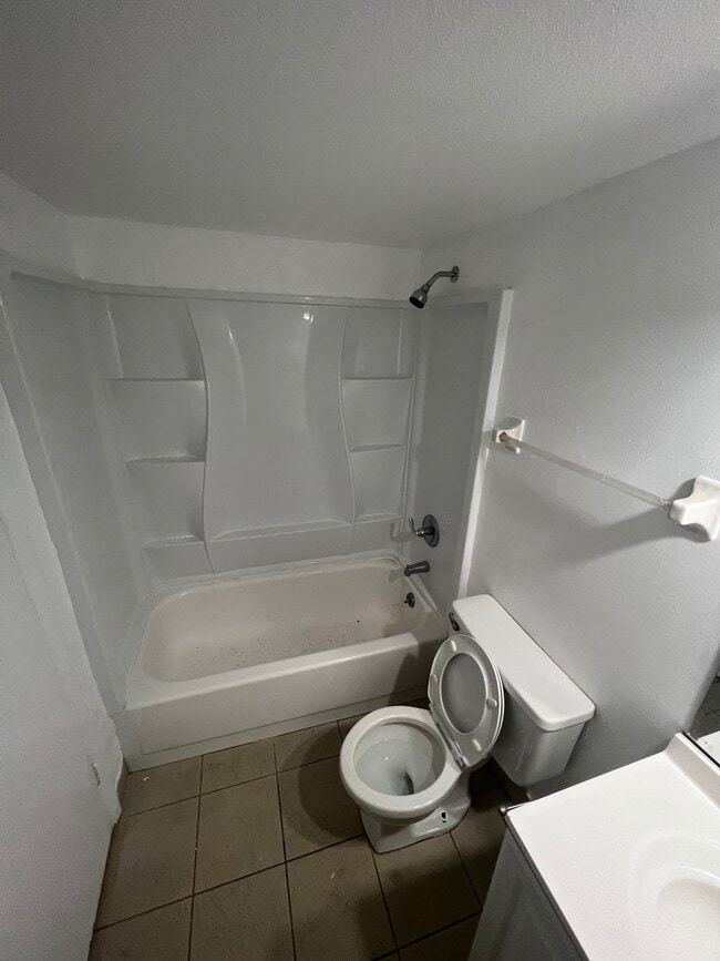 Photo - 468 Banyon Tree Cir Unidad 202