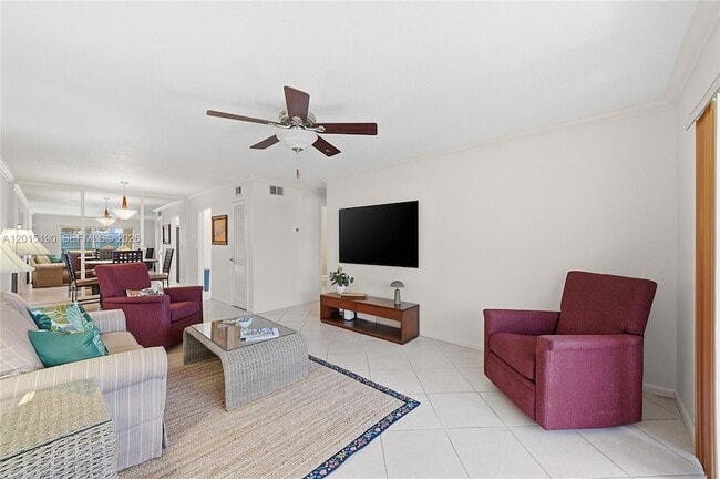 Photo - 6273 Bay Club Dr Unit 2