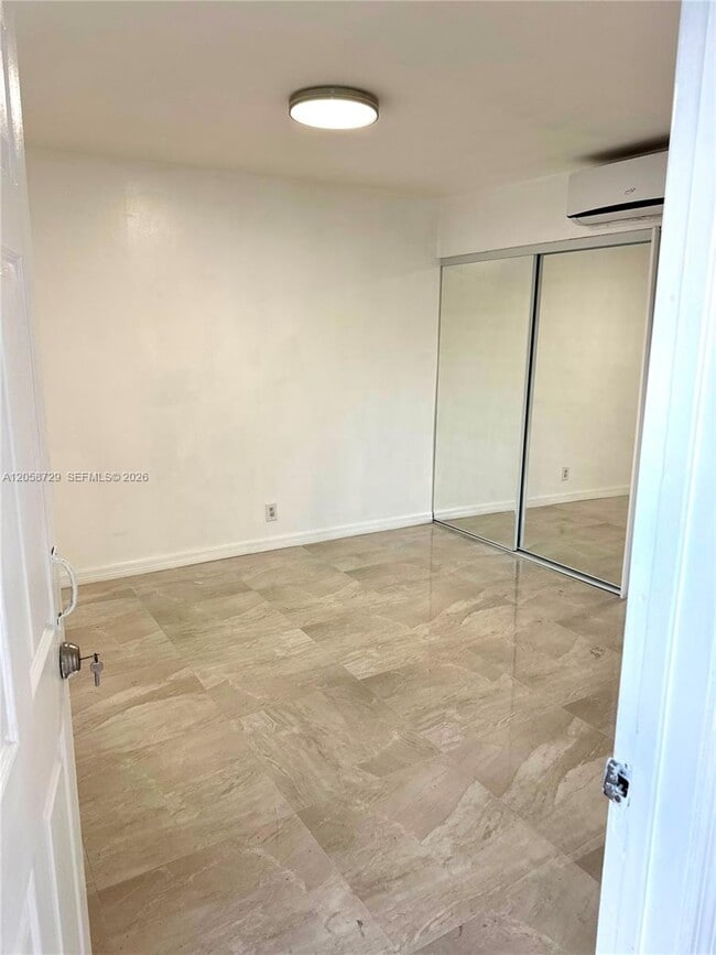 Photo - 6201 SW 37 Ct Unit 1A