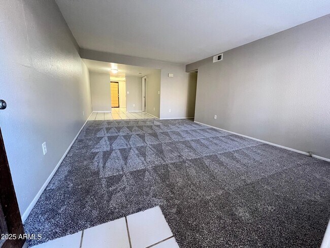 Photo - 1927 E Hampton Ave Unit 136