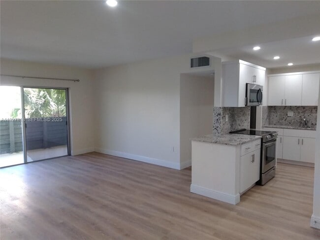 Photo - 8325 SW 72nd Ave Unit 308C