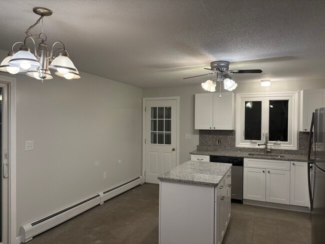 Photo - 31 Bishop Ave