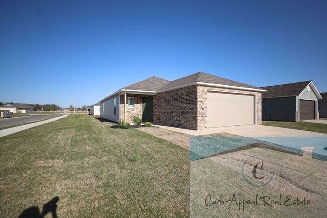 Photo - New construction in Jonesboro - beautiful 4 bed / 2 bath home - Valley View!!