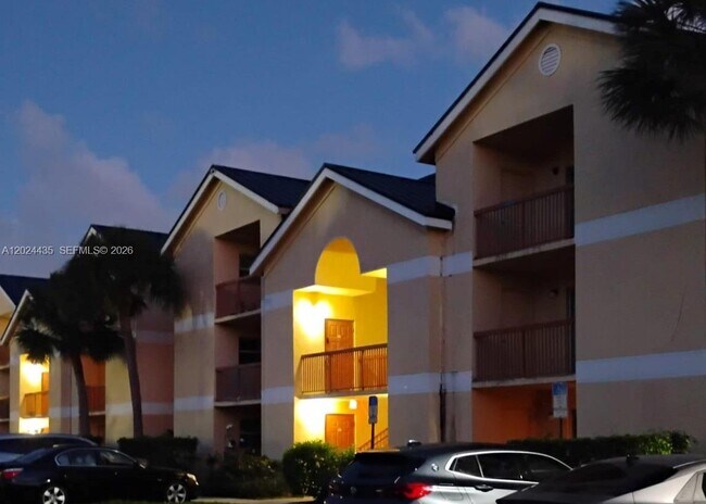 Photo - 7610 Westwood Dr Unit 122