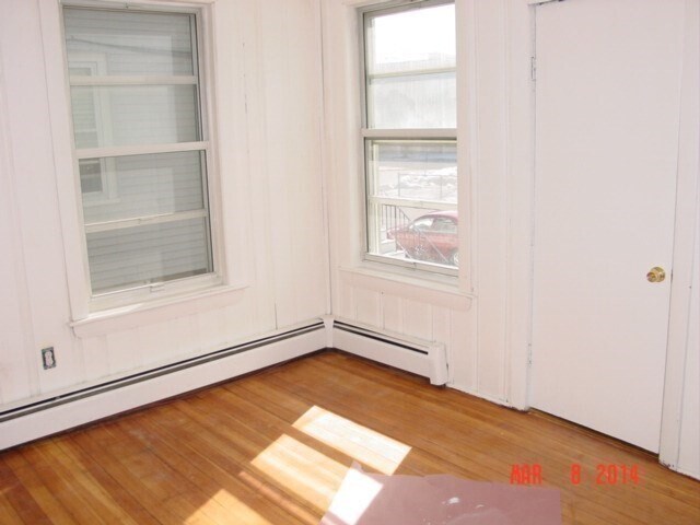 Photo - 40 Everard St Unit 1