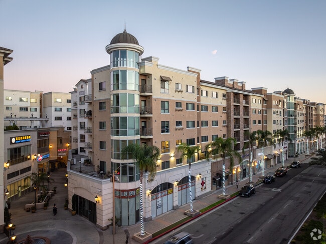 580 N Atlantic Blvd Monterey Park, CA