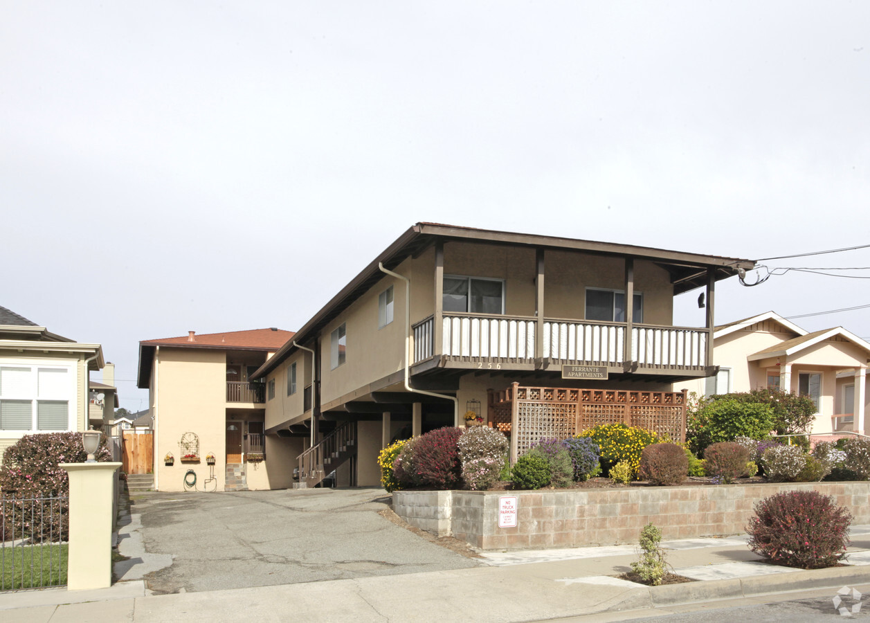 Photo - Ferrante Apartments