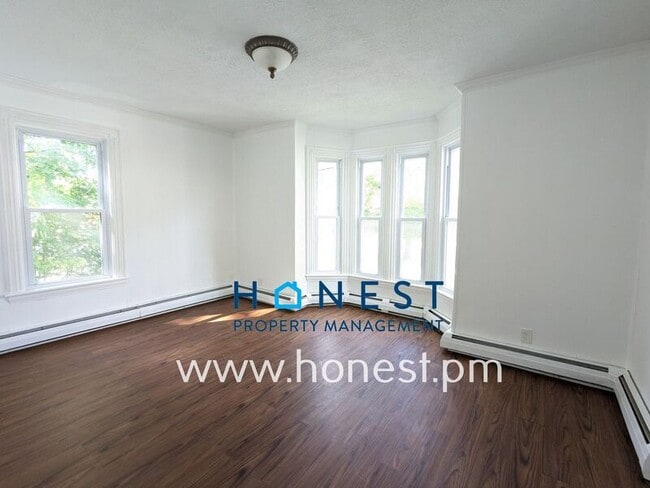 Photo - 41 Windsor St