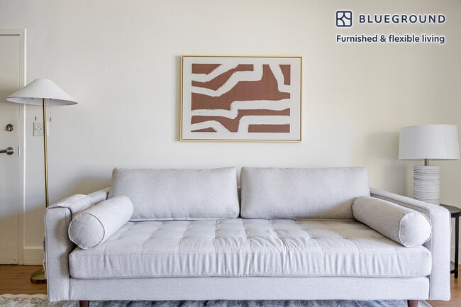 Photo - 7230 Franklin Ave Unidad FL3-ID1356