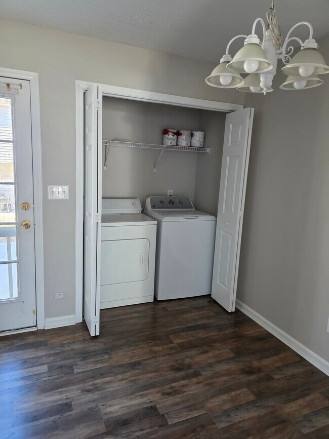 Photo - 2204 Ventana Ln