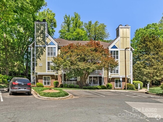 Building Photo - 2506 Cranbrook Ln Unit 3 Rental