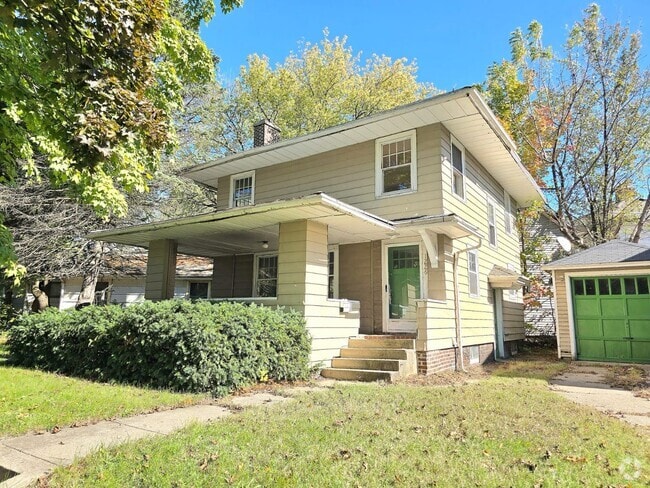 Building Photo - 1226 Blaine Ave Rental