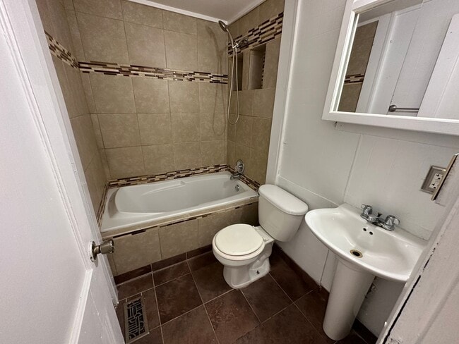 Photo - 2 bed 1 bath