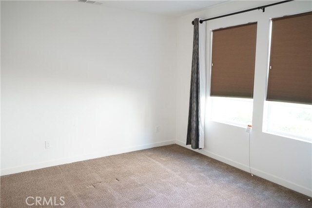 Photo - 18 Larry Beard Dr