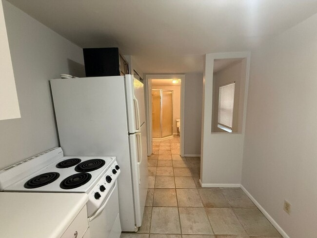 Photo - 1233 Virginia Dr