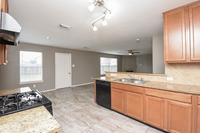 Photo - 642 Kiley Dr