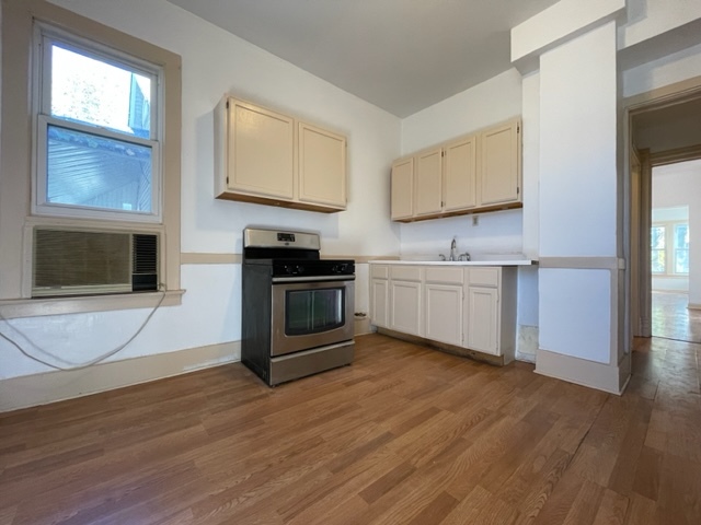 Photo - 1644 N Mozart St Apartment Unit 2