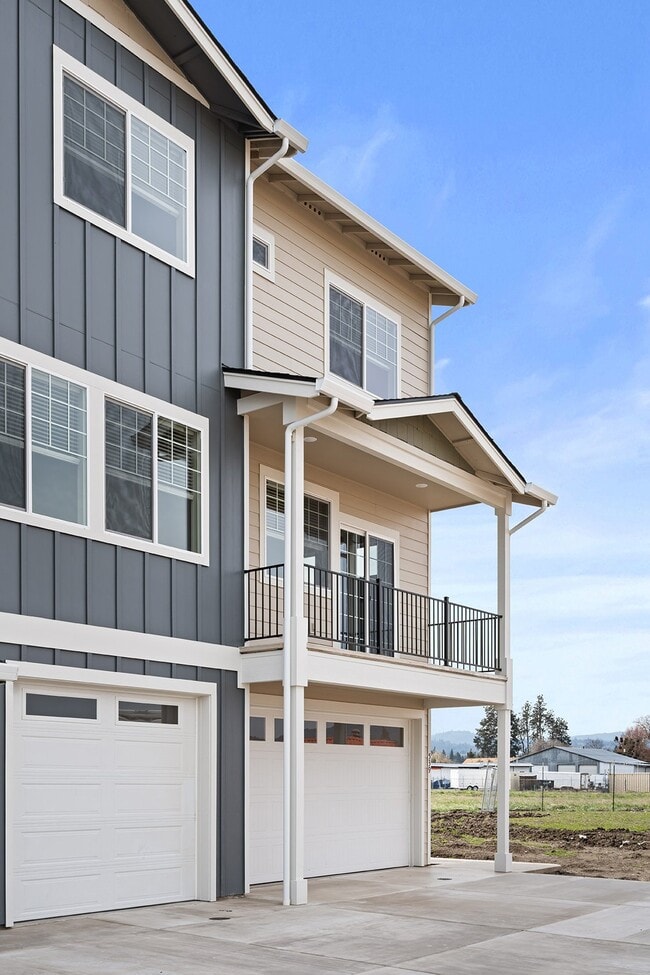 Oak Grove Estates