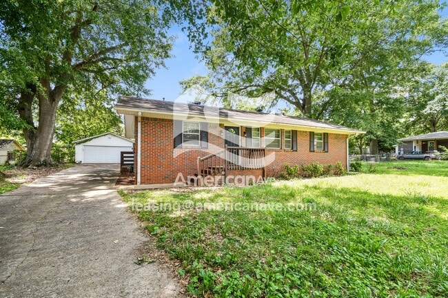 Photo - 3116 Cora Ave